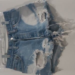 Decided To Keep **Custom Levi's cutoff shorts